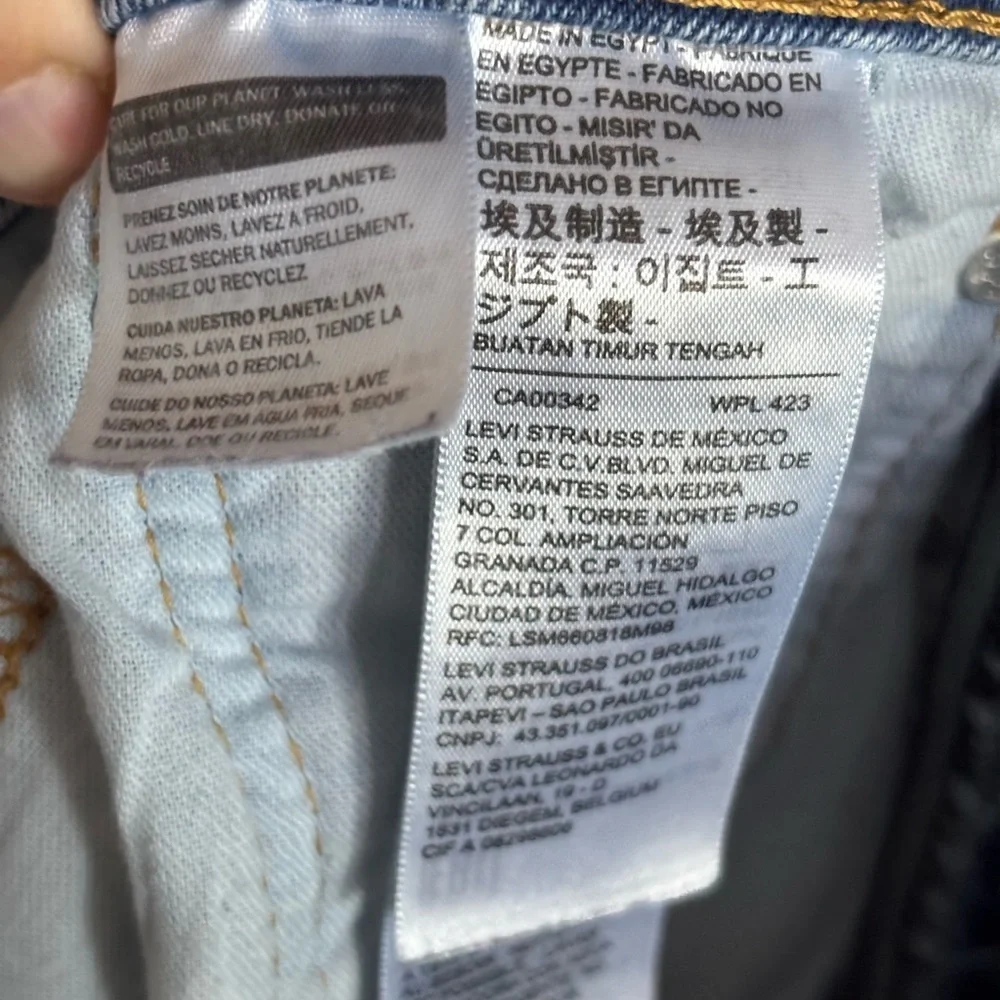 LEVI’s 550 Classic Men's Relaxed Blue Denim Jeans size 34x32